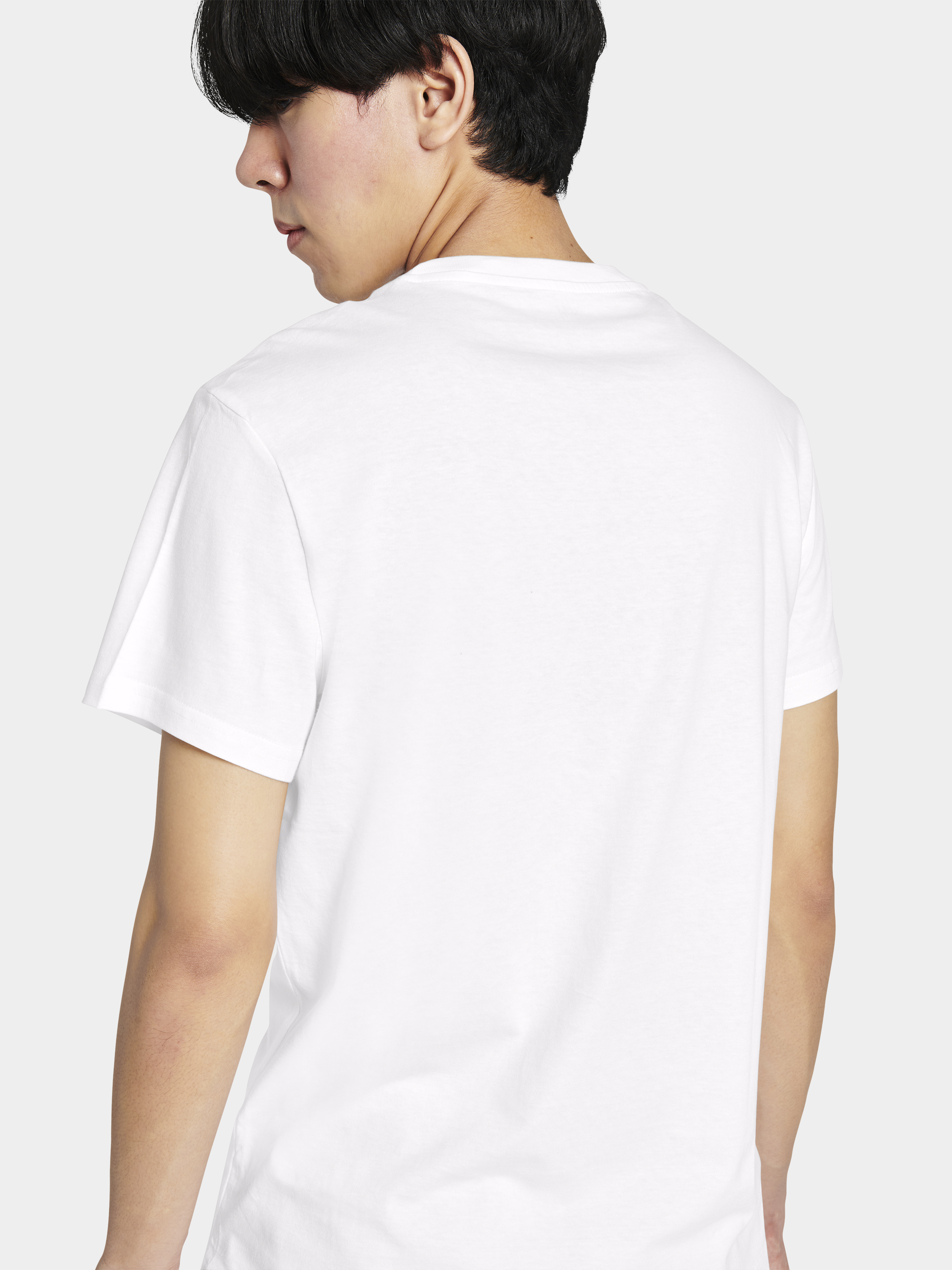Performance T-Shirt – Comfort Meets Functionality